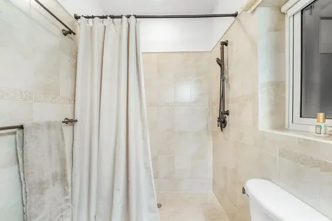 Lagniappe Street Grand Bahama Freeport BS