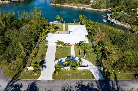 Lagniappe Street Grand Bahama Freeport BS