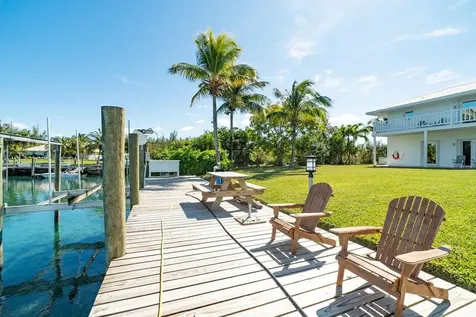 Lagniappe Street Grand Bahama Freeport BS