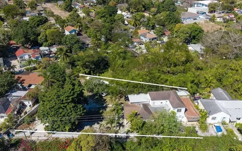 John Evans Road Home New Providence Paradise Island BS