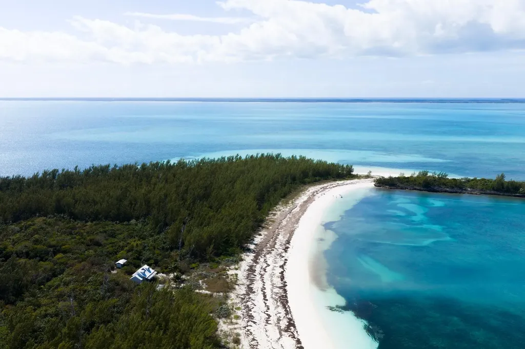 Munjack Cay Abaco BS