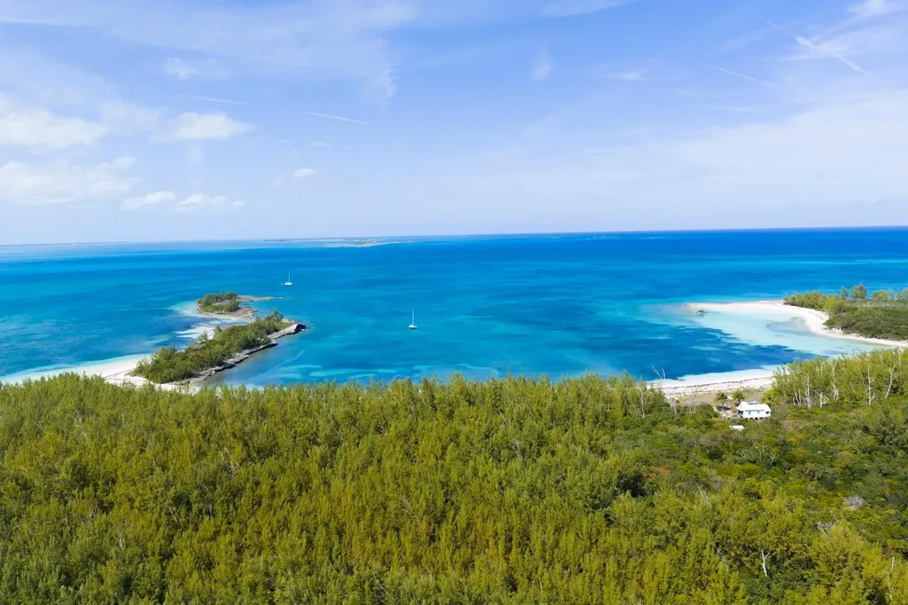Munjack Cay Abaco BS