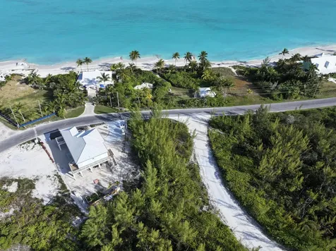 Windward Beach Road Abaco BS