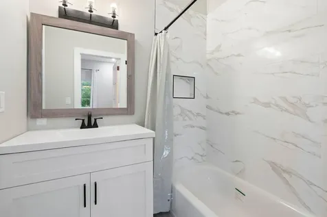 Unit A Twilight Breeze New Providence Paradise Island BS