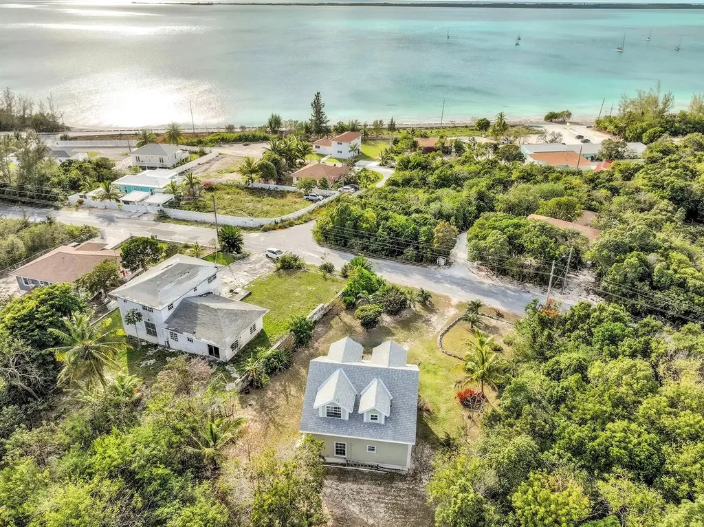 Lot 30 Ocean Hole Eleuthera BS