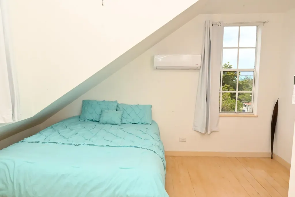 Lot 30 Ocean Hole Eleuthera BS