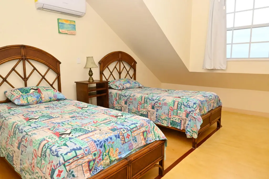 Lot 30 Ocean Hole Eleuthera BS