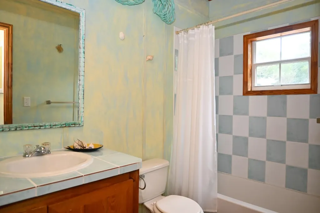Lot 30 Ocean Hole Eleuthera BS
