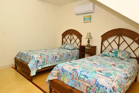 Lot 30 Ocean Hole Eleuthera BS