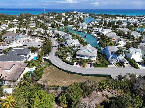 Lot 40 Sandyport Drive New Providence Paradise Island BS