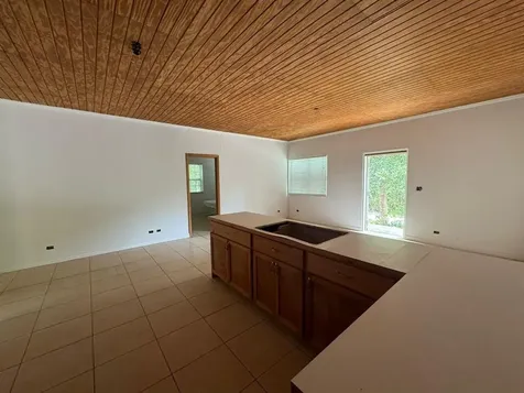 27 Maderia Road Eleuthera BS