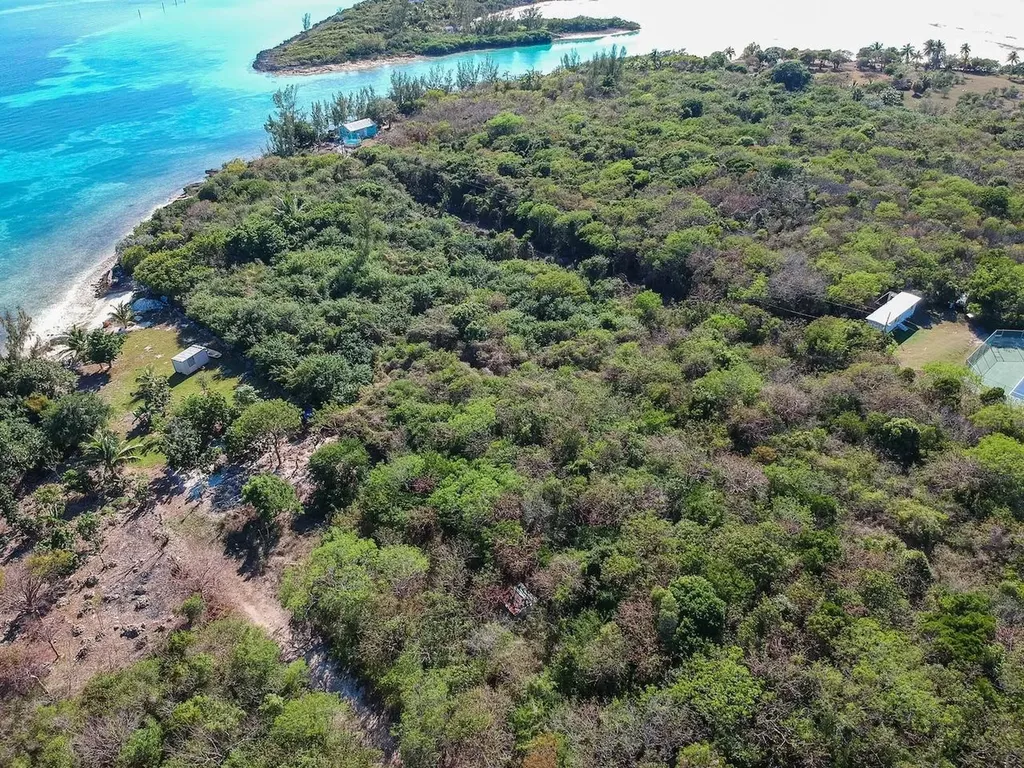 Off Vivian Pinder Road Eleuthera BS