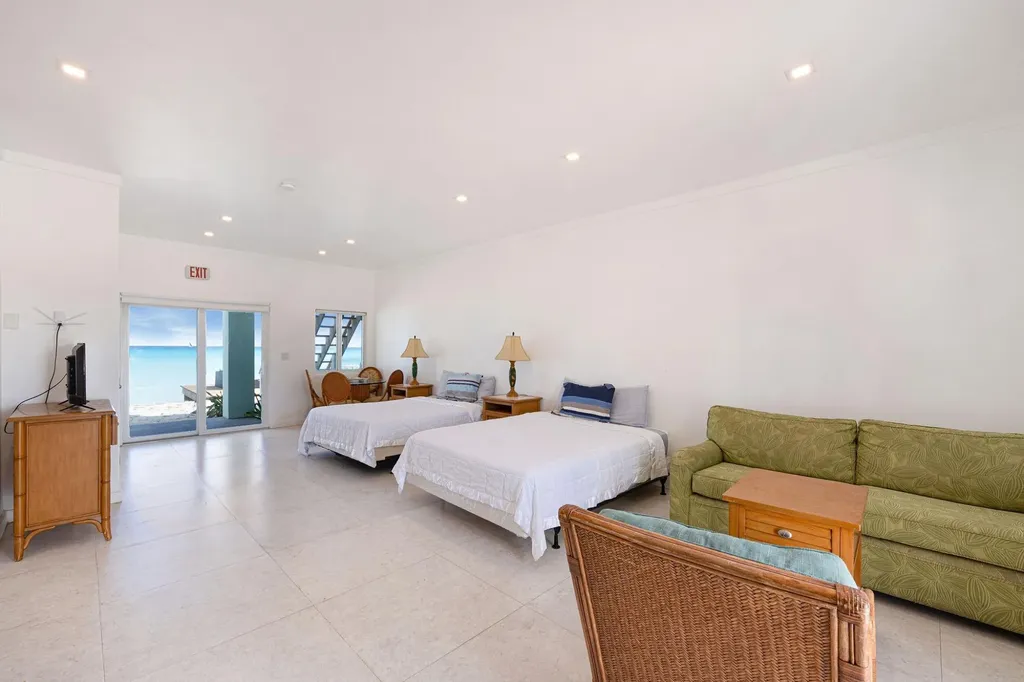 Great Harbour Cay Hotel Berry Islands BS