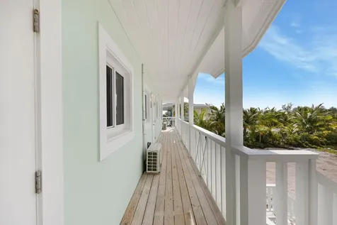 Great Harbour Cay Hotel Berry Islands BS