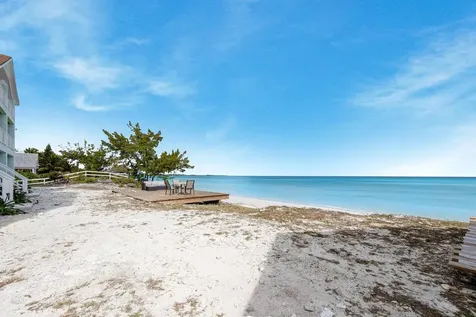 Great Harbour Cay Hotel Berry Islands BS