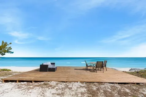 Great Harbour Cay Hotel Berry Islands BS