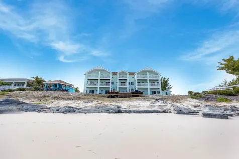 Great Harbour Cay Hotel Berry Islands BS