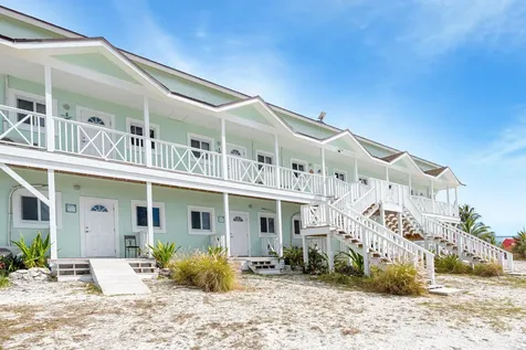 Great Harbour Cay Hotel Berry Islands BS