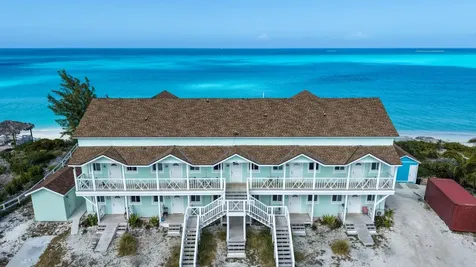 Great Harbour Cay Hotel Berry Islands BS