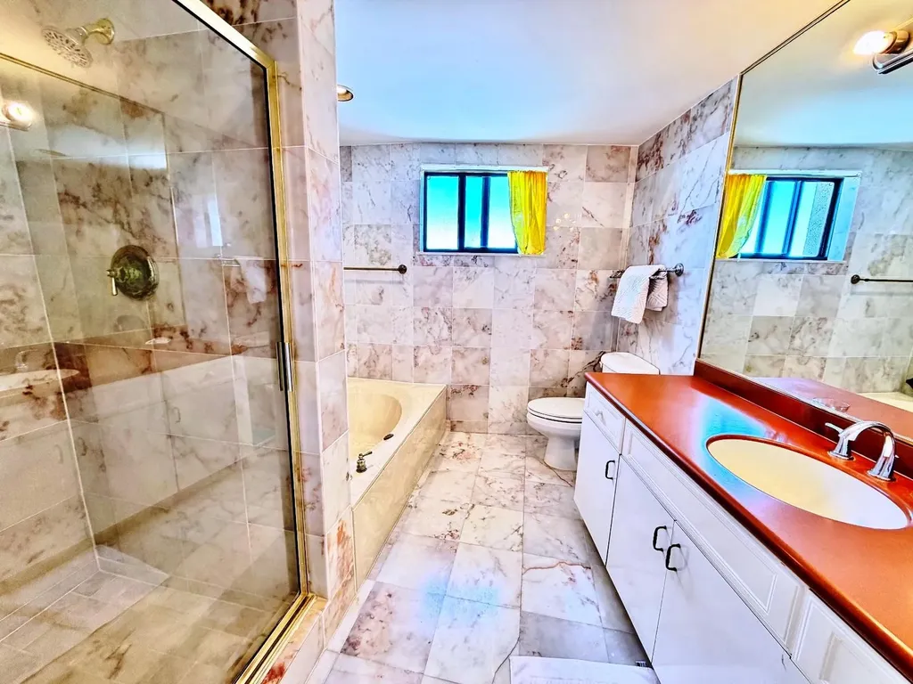 Silver Point Condos Grand Bahama Freeport BS