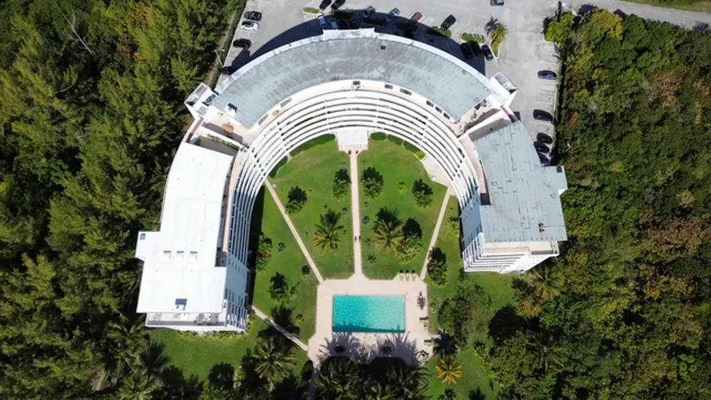 Silver Point Condos Grand Bahama Freeport BS