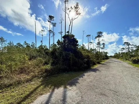 Bahamia North Lot 7 Grand Bahama Freeport BS