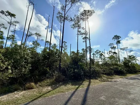 Bahamia North Lot 7 Grand Bahama Freeport BS