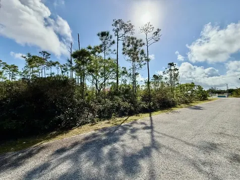 Bahamia North Lot 7 Grand Bahama Freeport BS