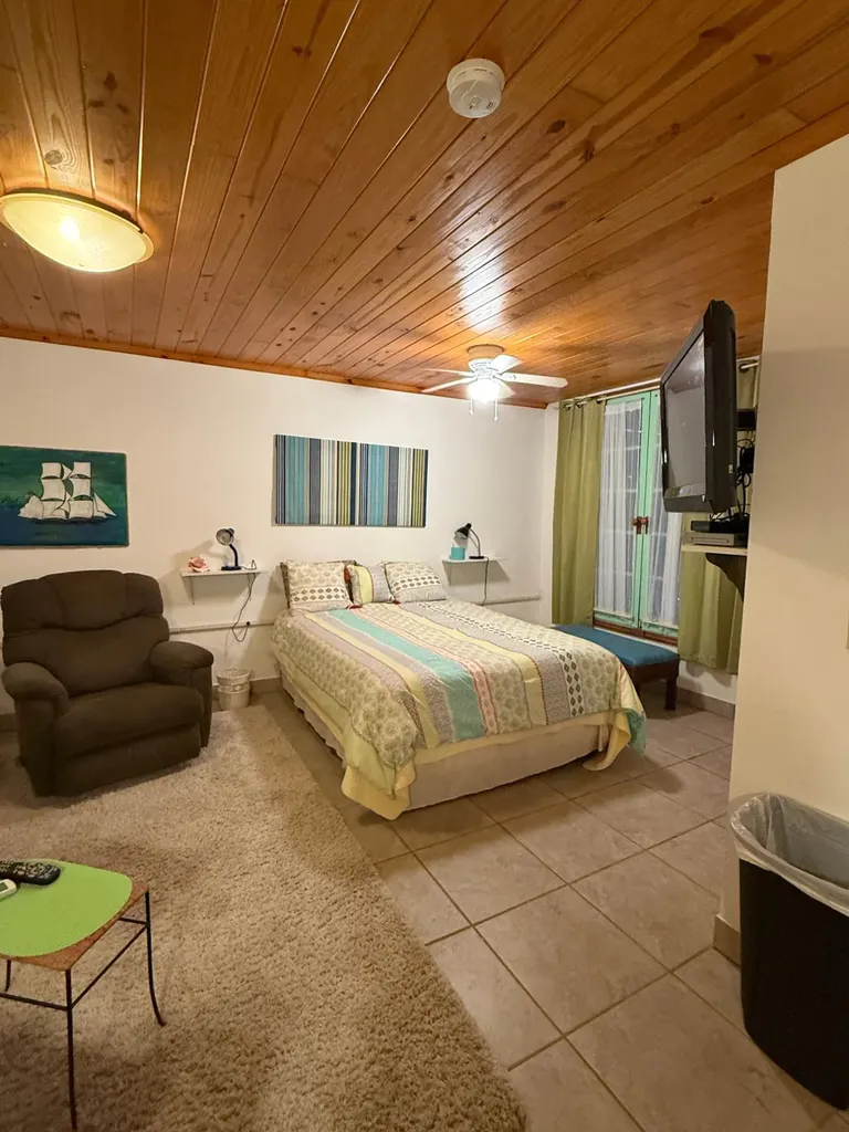 Bootle Drive, Bootle Bay Grand Bahama Freeport BS