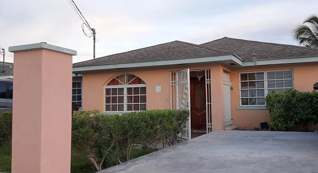 Sir Lynden Pindling Home New Providence Paradise Island BS