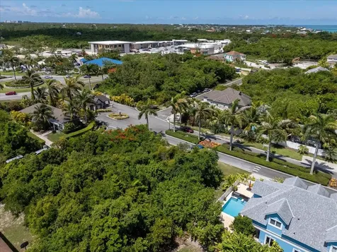 Charlotteville New Providence Paradise Island BS