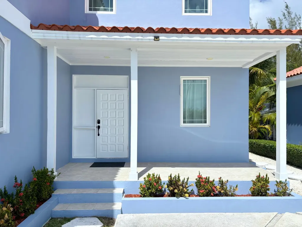 Via Della Rosa New Providence Paradise Island BS