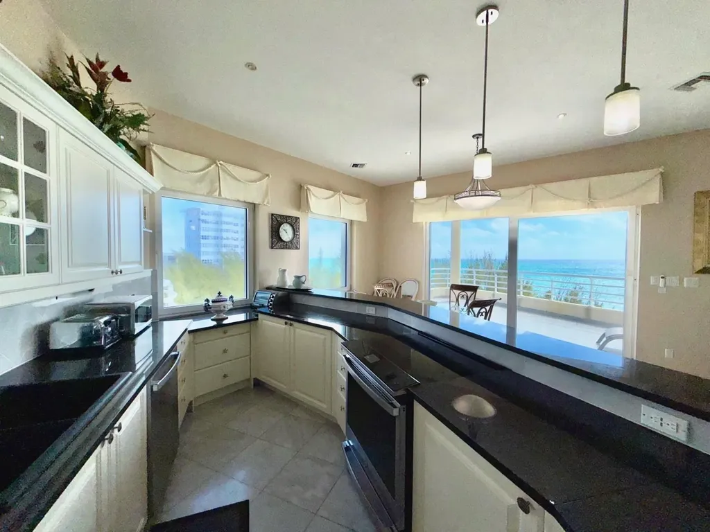 Oceanview Condo Grand Bahama Freeport BS
