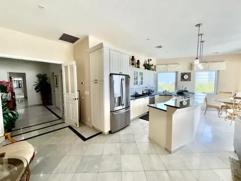 Oceanview Condo Grand Bahama Freeport BS