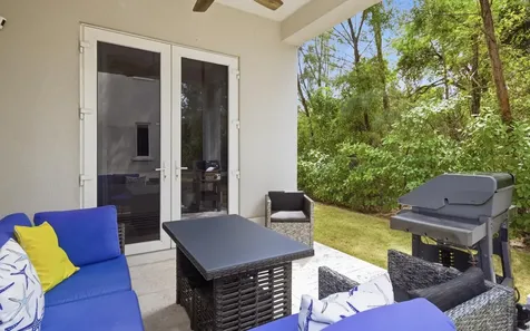 101 Coconut Cove New Providence Paradise Island BS