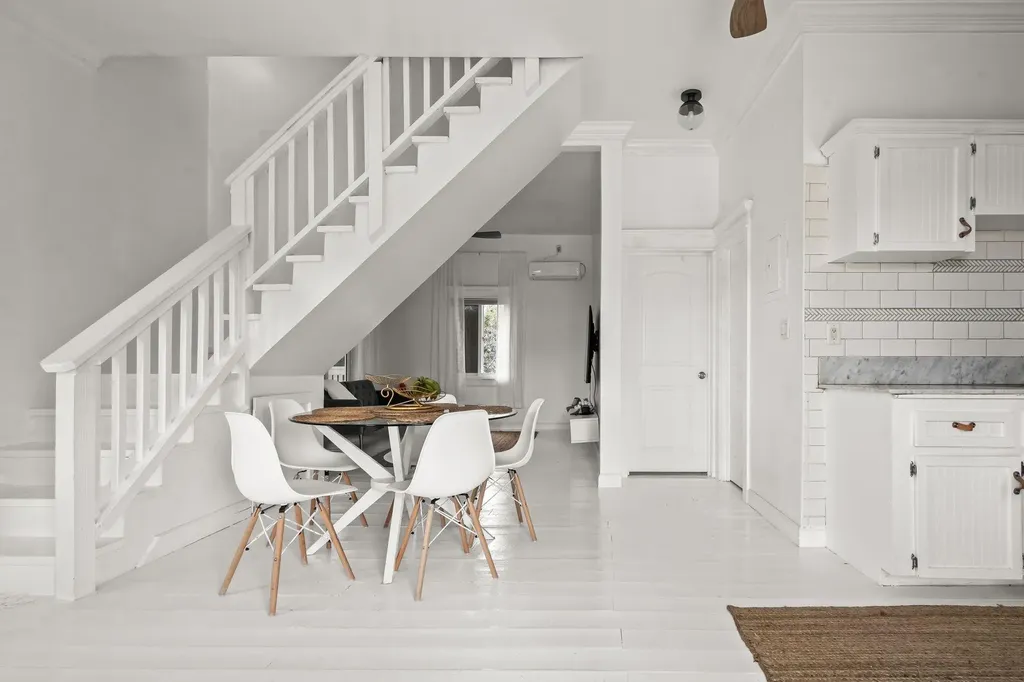 Rainbow Hill Circle House Eleuthera BS
