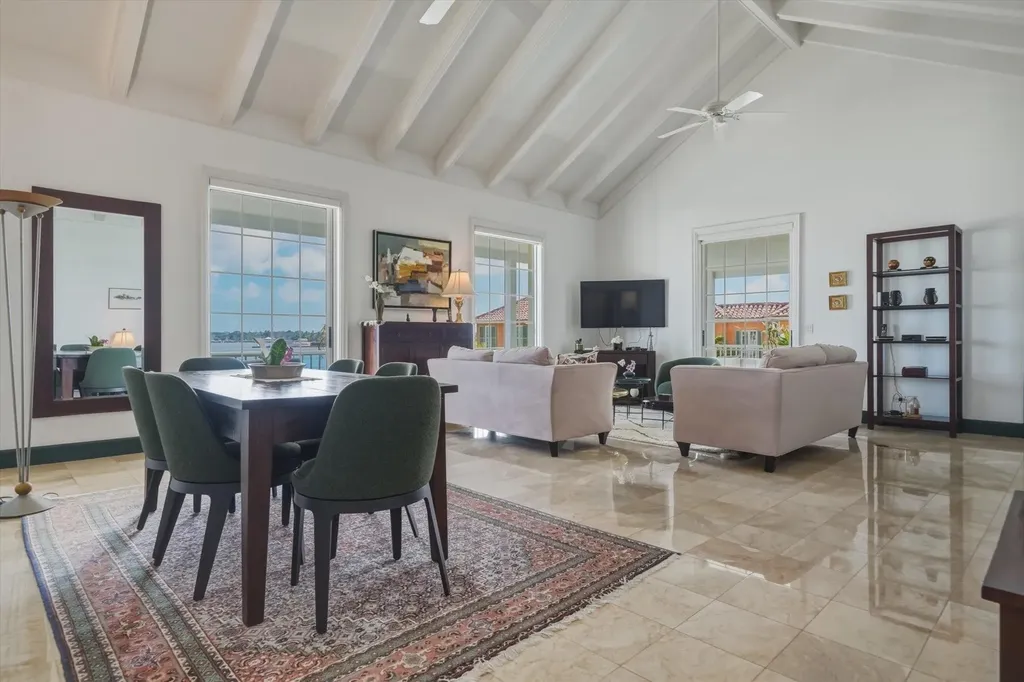6 Noble House New Providence Paradise Island BS