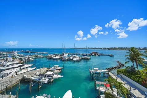 6 Noble House New Providence Paradise Island BS
