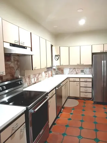 Bayview Drive New Providence Paradise Island BS