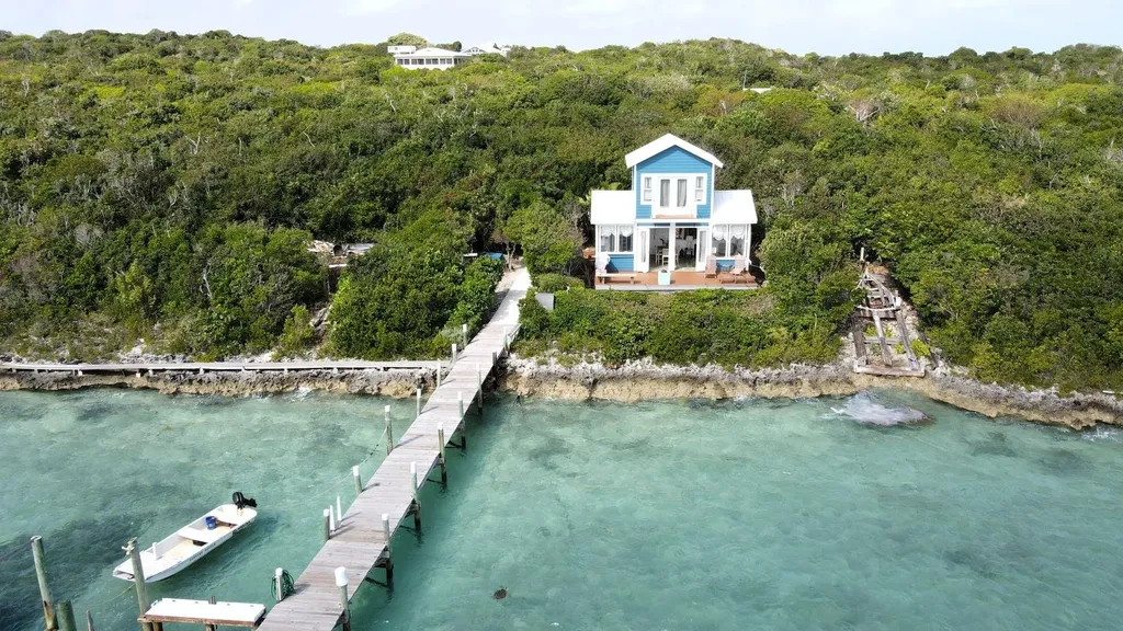 The Green House, Cat 6 Ca Abaco BS