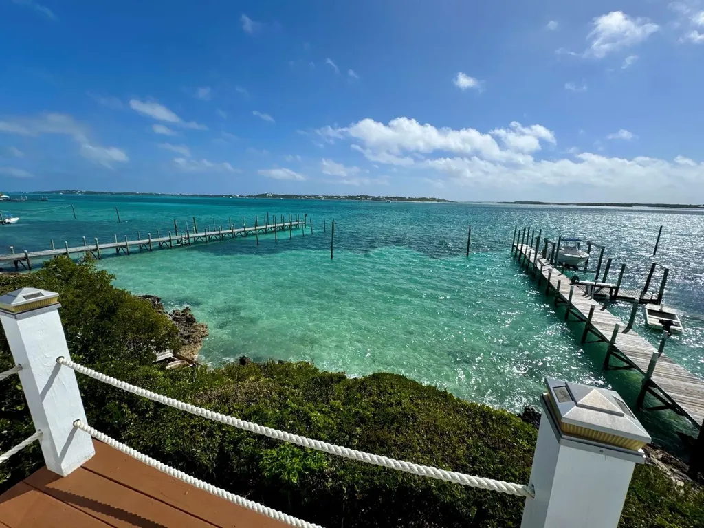 The Green House, Cat 6 Ca Abaco BS