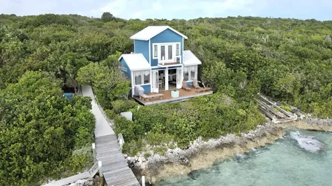 The Green House, Cat 6 Ca Abaco BS