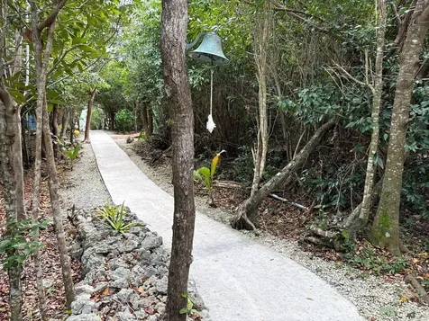 The Green House, Cat 6 Ca Abaco BS