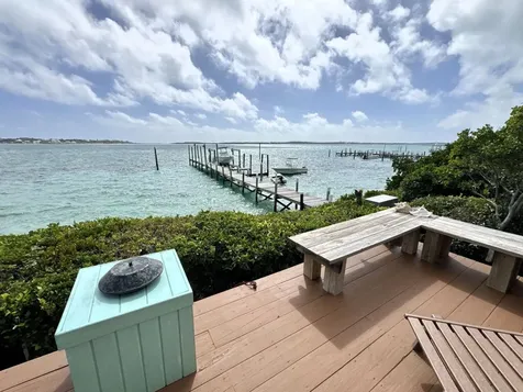 The Green House, Cat 6 Ca Abaco BS