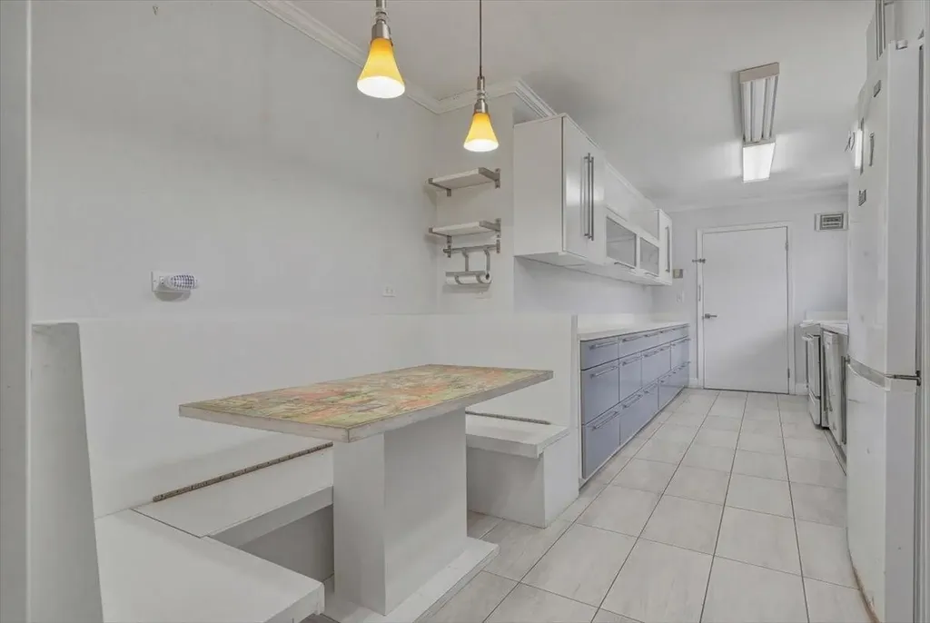 6 Chancery Lane New Providence Paradise Island BS