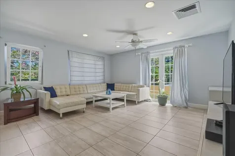 6 Chancery Lane New Providence Paradise Island BS