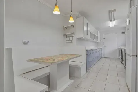 6 Chancery Lane New Providence Paradise Island BS