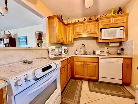 Silver Point Condominiums Grand Bahama Freeport BS