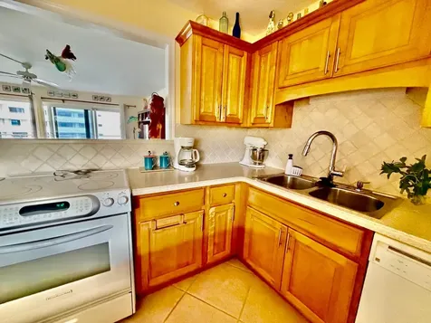 Silver Point Condominiums Grand Bahama Freeport BS