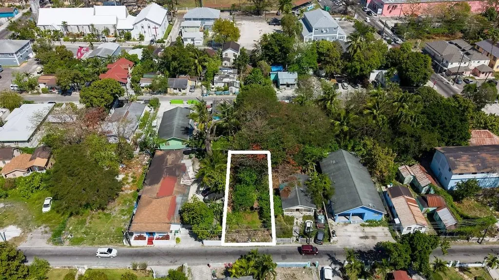 North On Hay Street Lot New Providence Paradise Island BS